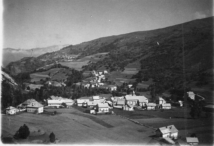 1 Valloire il y a quelques annees 